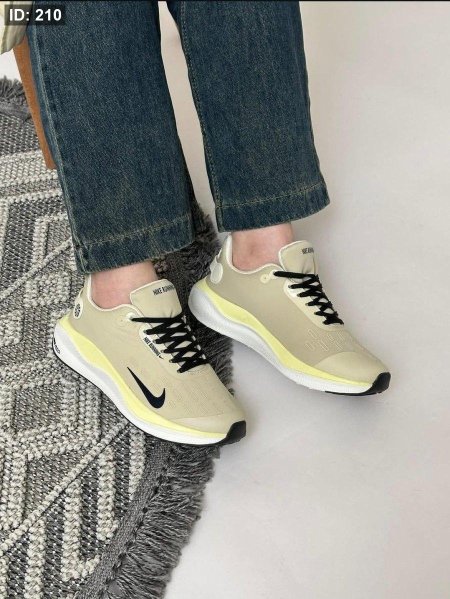 AY-1 women 38-40